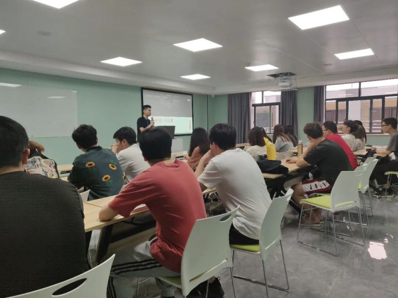 广州电竞学院-广州工商学院电竞专业怎么样-广东技校排名网