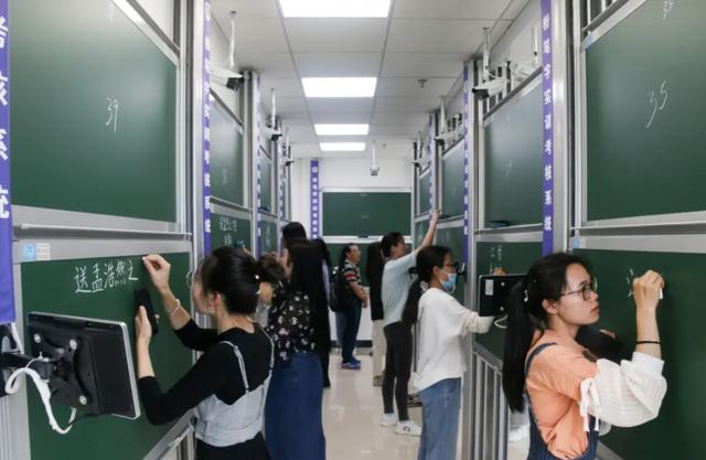 中专女孩学什么专业好 女孩适合学的中专专业有哪些-1 中专女孩学什么专业好 女孩适合学的中专专业有哪些-广东技校排名网